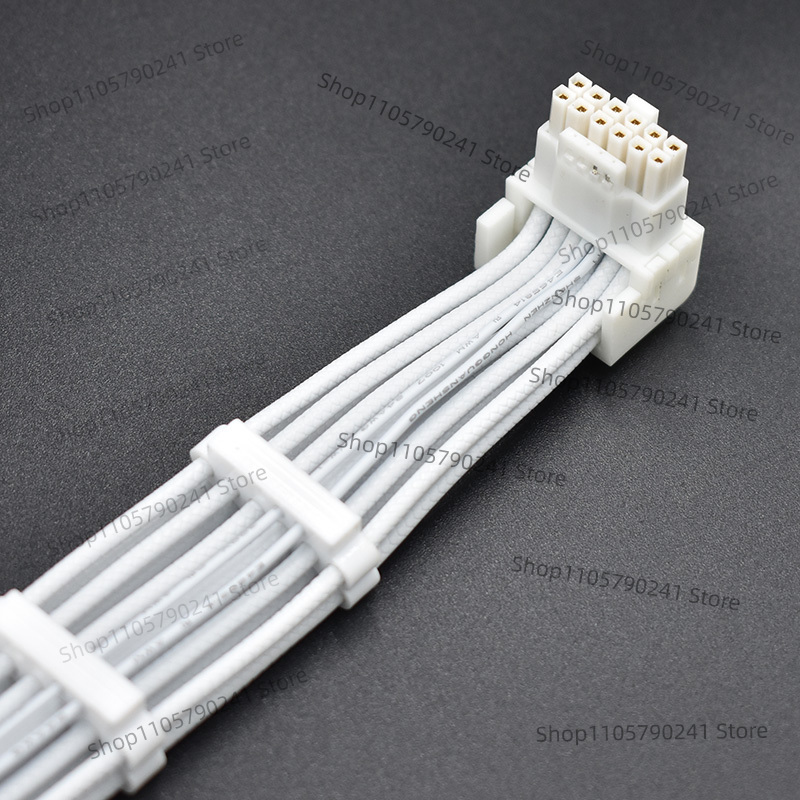 ホワイト 16AWG ブレイドパターンケーブル Corsai - Dual 8Pin To 16Pin 12Vhpwr Cable のレビューと価格
